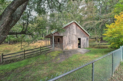 Photo 36 - Idyllic Manor Farm Cottage: 3 Mi to Chambers Lake