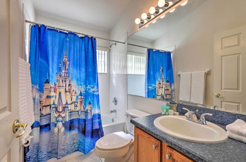 Foto 8 - Kissimmee Home w/ Private Pool ~ 4 Mi to Disney