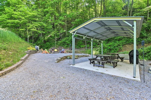 Photo 22 - Clyde Cabin W/porch - Mins to Smoky Mountains