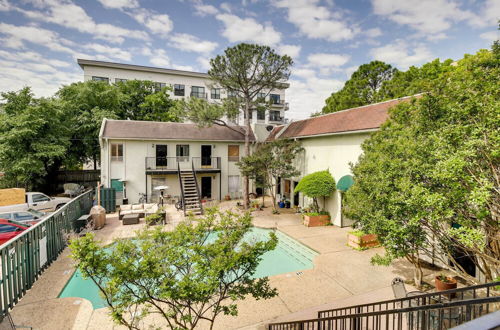 Photo 3 - Chic Dallas Vacation Rental: Pool, Walk to Knox St