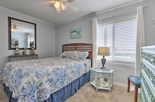 Photo 10 - Coastal Gulf Shores Condo - 1 Block to Beach