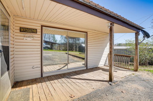 Photo 10 - Waterfront Louisiana Home w/ Private Boat Launch