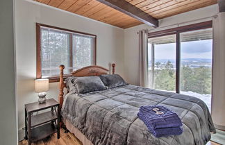 Foto 2 - Airy Home w/ Lake + Mtn Views: 2 Miles to Gunstock