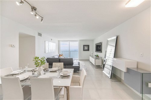 Foto 18 - Direct Ocean View 3Br at Brickell