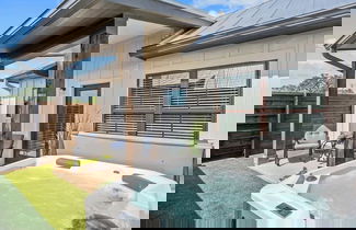Foto 1 - Serengeti New Build With Hot Tub