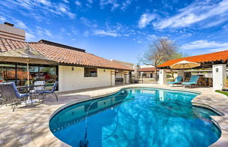 Photo 1 - Pet-friendly Glendale Home w/ Pool & Putting Green