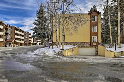 Foto 17 - Breckenridge Condo w/ Spa Access: Walk to Ski Lift