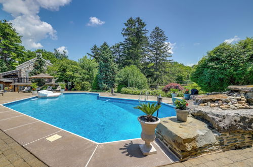 Photo 39 - 7-acre Stone Manor w/ Pool + Hot Tub Built in 1787