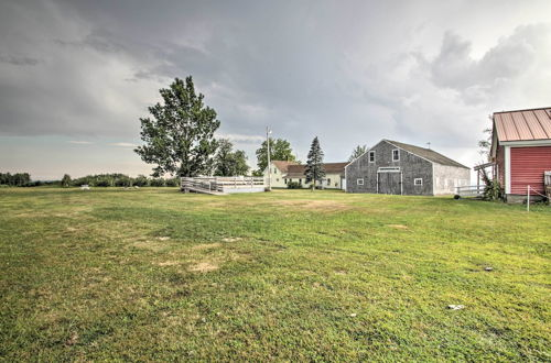 Photo 39 - Classic Cape-style Farmhouse on 550-acre Vineyard