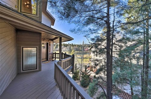 Photo 5 - Cabin w/ Mtn View & Hot Tub by Continental Golf