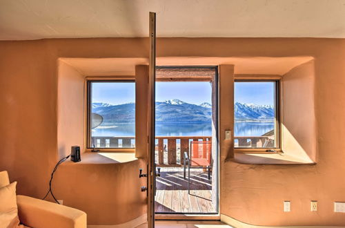 Foto 13 - Luxe Twin Lakes House w/ Mountain & Lake Views