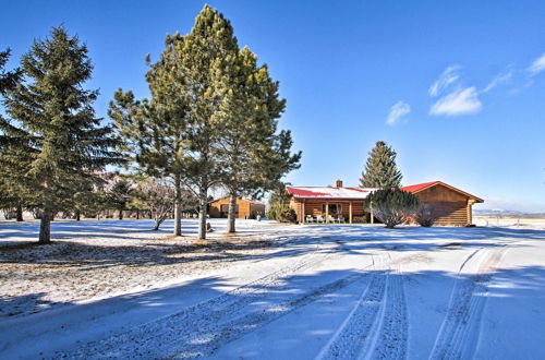 Foto 14 - Secluded Dillon Home w/ Private Hot Tub + Deck