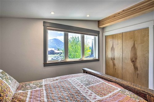 Foto 14 - Newly Renovated Crested Butte Apt w/ Mtn View