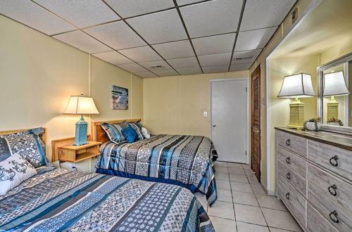 Photo 6 - Wildwood Crest Condo w/ Pool: Walk to Restaurants