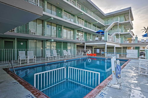 Photo 15 - Wildwood Crest Condo w/ Pool: Walk to Restaurants