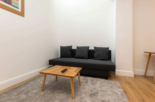 Photo 18 - Newly Renovated 1BD Flat - Camden