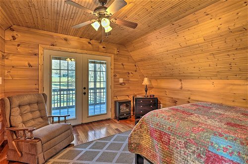 Foto 13 - Sparta Cabin w/ Panoramic View, Wood Interior