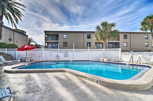 Photo 7 - Sunny Indian Shores Condo - Close to Beach