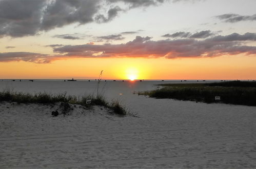 Photo 9 - Resort Retreat <1 Mi to Treasure Island Beachfront