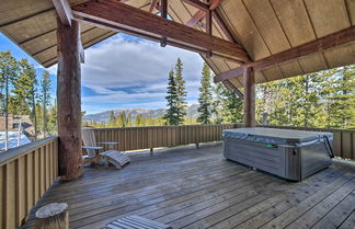 Photo 1 - Stunning Ski-in/ski-out Penthouse Condo w/ Hot Tub