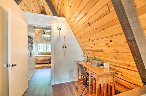 Photo 33 - A-frame Pinetop Lakeside Cabin Under the Pines