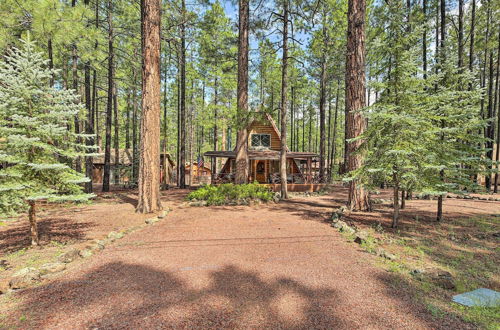 Foto 36 - A-frame Pinetop Lakeside Cabin Under the Pines