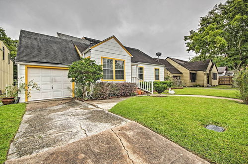 Photo 20 - Modern Houston Home < 4 Miles to Houston Zoo