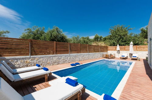 Foto 43 - Villa Vera - With Private Heated Pool Jacuzzi