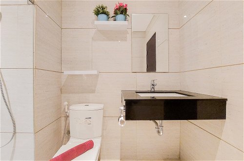 Photo 10 - Comfort Designed 1Br At Brooklyn Alam Sutera Apartment