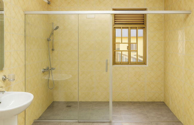 6 Bed - 4 Bath - Sleeps 12 - Garden - Parking - Foto 12