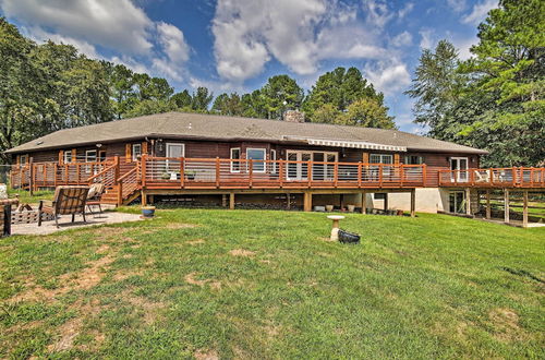 Photo 8 - Family Retreat w/ Deck Near Appalachian Trail