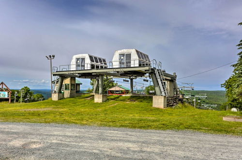 Photo 21 - Scenic Lackawaxen Cottage w/ Pools & Ski Access