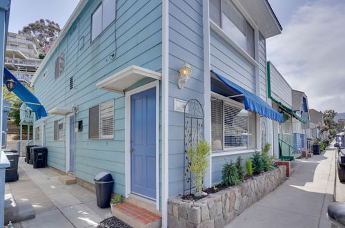 Photo 6 - Catalina Island Duplex - Steps to Beach & Pier