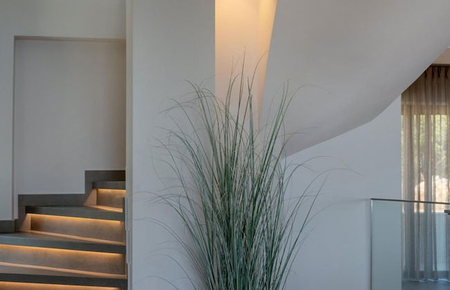 Villa Onyx - With Private Heated Pool - Photo 39