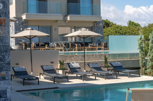 Foto 23 - Luxury Villa Aqua With 2 Private Pools