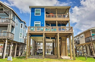 Photo 3 - Villa Azul Galveston Home: Modern & Beachfront