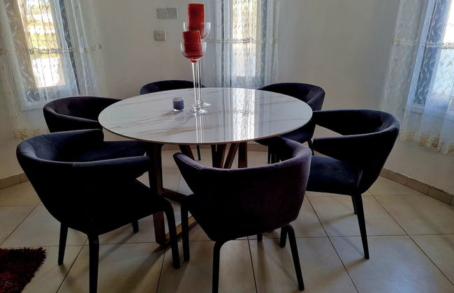 Impeccable 3-bed Villa in Nicosia - Foto 13