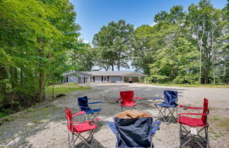 Photo 2 - Bright Byrdstown Home w/ Views of Dale Hollow Lake