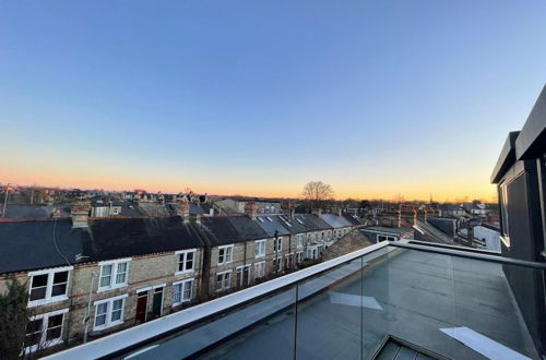 Photo 2 - Diamond Penthouse in Cambridge