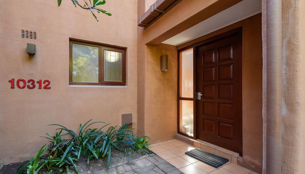 Entrada (vista interior)