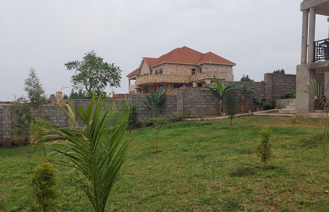 2-bed Apartment Sleeps 4 - Balcony - Pets Welcome - Foto 19