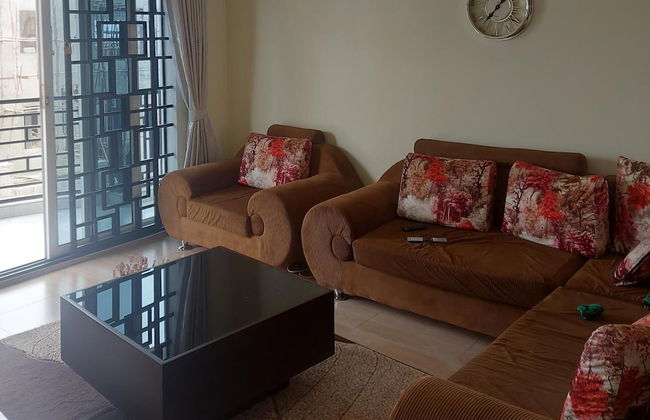2-bed Apartment Sleeps 4 - Balcony - Pets Welcome - Foto 9