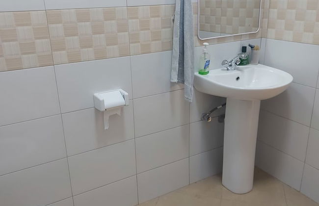 Beautiful 2-bed Apartment in Akright City Bwebajja - Foto 12