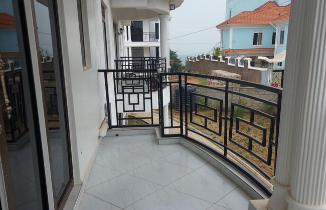 2-bed Apartment Sleeps 4 - Balcony - Pets Welcome - Foto 1