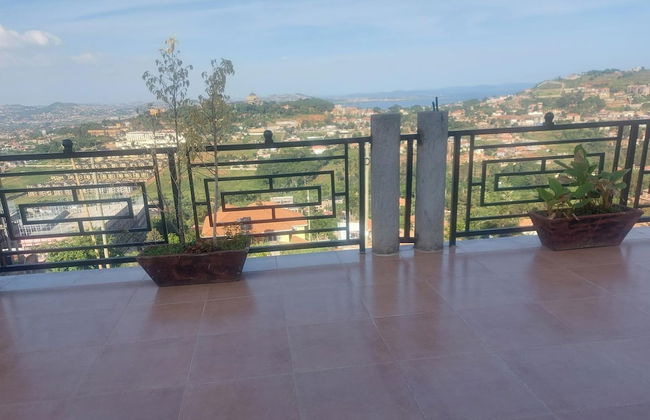 2-bed Apartment Sleeps 4 - Balcony - Pets Welcome - Foto 18