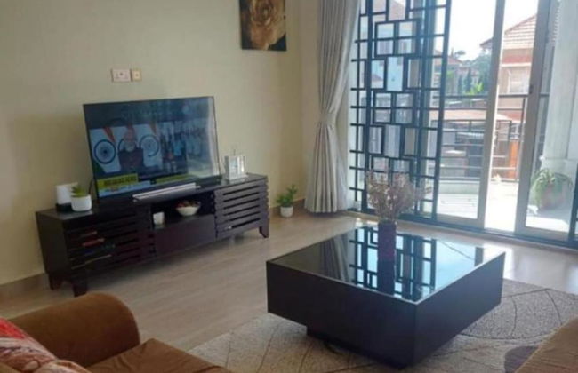 2-bed Apartment Sleeps 4 - Balcony - Pets Welcome - Foto 10