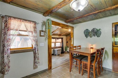 Foto 9 - Cozy Sturgis Cabin Rental in Black Hills Forest