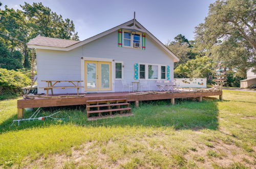 Foto 30 - Beachy Outer Banks Retreat w/ Deck + Grill