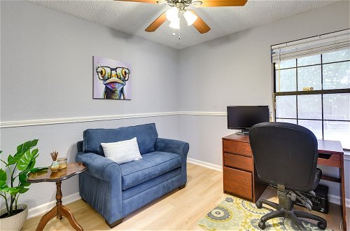 Photo 16 - Charming Fort Worth Home - 12 Mi to Downtown
