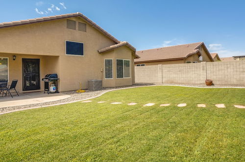 Photo 4 - Bright Peoria Home w/ Gas Grill & Fire Pit